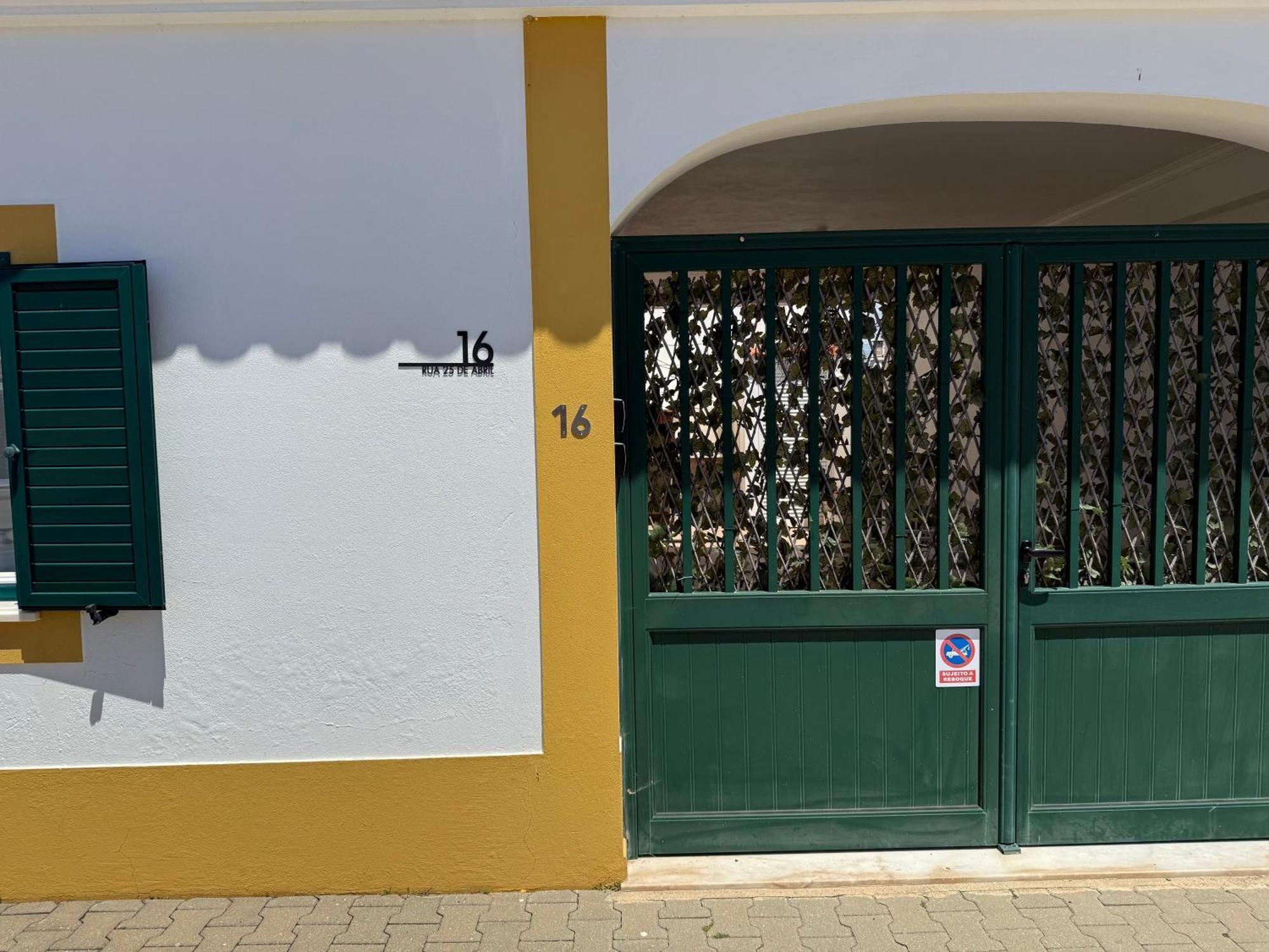 Casa De Praia T3 Em 알모그라베 외부 사진